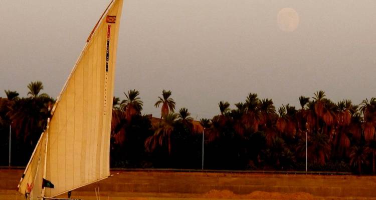 Balade en felouque sur le Nil à luxor - Booking To Egypt 4