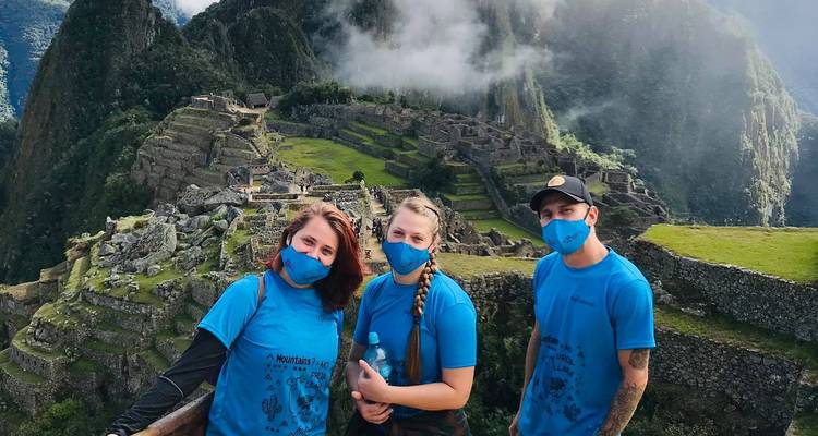 Inca Trail to Machu Picchu + Rainbow Mountain 8 days - TreXperience 8