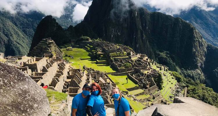 Inca Trail to Machu Picchu + Rainbow Mountain 8 days - TreXperience 9