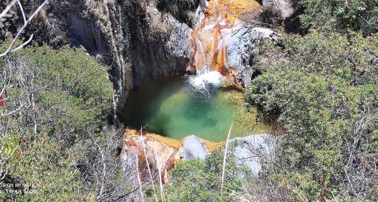 2 COLORS CANYON: 1 FULL DAY PRIVATE HIKE - Peru Trek 4 Good 1