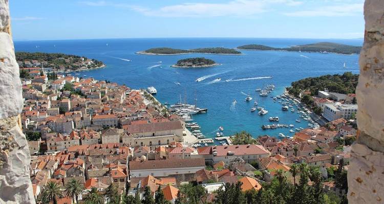 Discover Romania & the Balkans: A Journey Through History, Castles & Culture - Receptivo Aborigen Tours 7