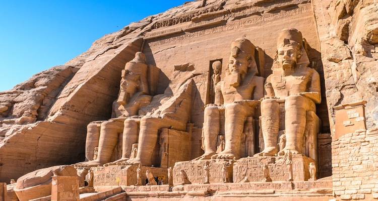 Egypt 11-Day Trip : Explore the temples and pyramids of Egypt - Globe Drifters 8