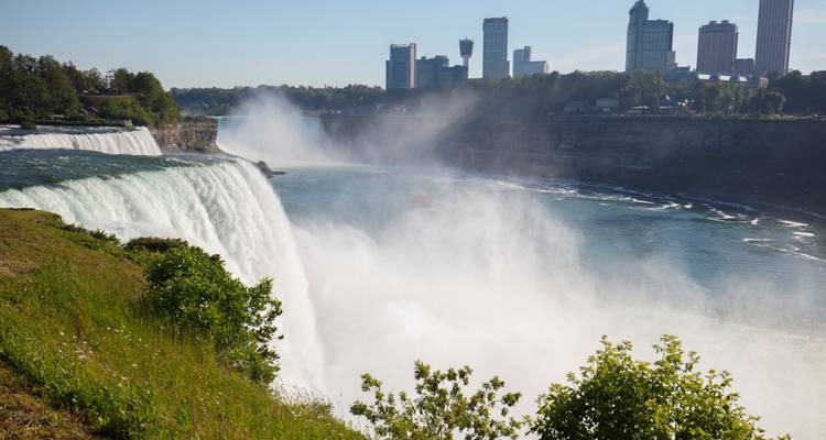 Chutes du Niagara et magasins d'usine - Amadeo 7