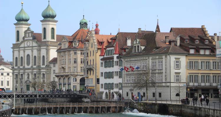 SWISS CHOCOLATE, WATERFALL AND GLACIERS - EUROLATINO Tour Operators 10