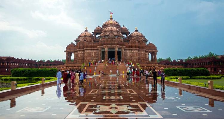 North to South Marvels: An Incredible Indian Heritage Tour - Agora Voyages OPC Pvt Ltd 3
