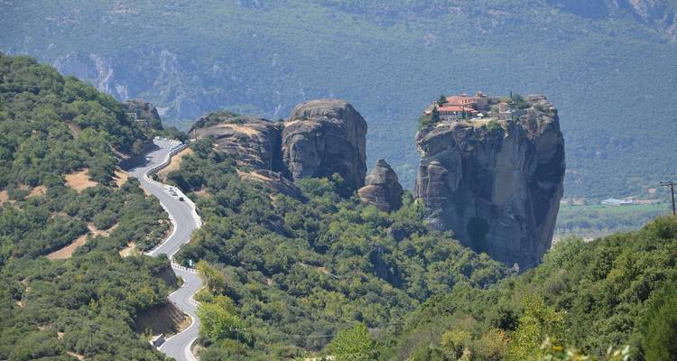 Excursión en Grupo de 4 Días: Delfos, Meteora, Atenas e Islas Sarónicas (Poros, Hidra, Egina) - Private Tours Greece 8