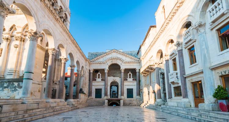 CYCLING CROATIA COAST 7 DAYS TOUR - Nature Trips 6