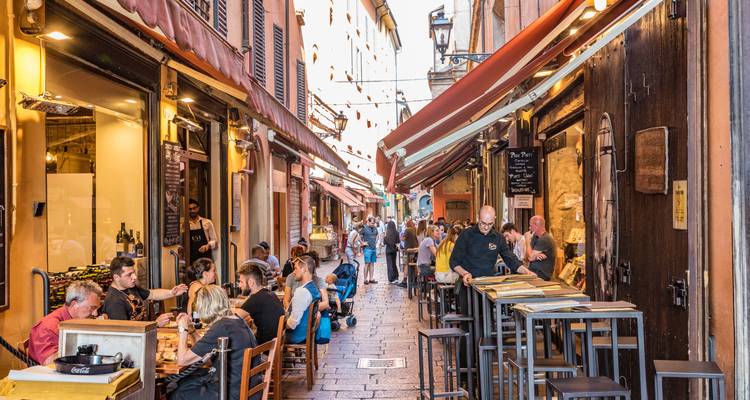 Bologna Gourmet, Good Food and History 4 Days Tour - Soleto Travel 6