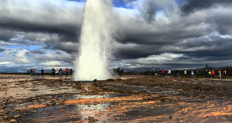 9 Day Around Iceland Family Summer Tour - Private Tour - Travelling Iceland 1