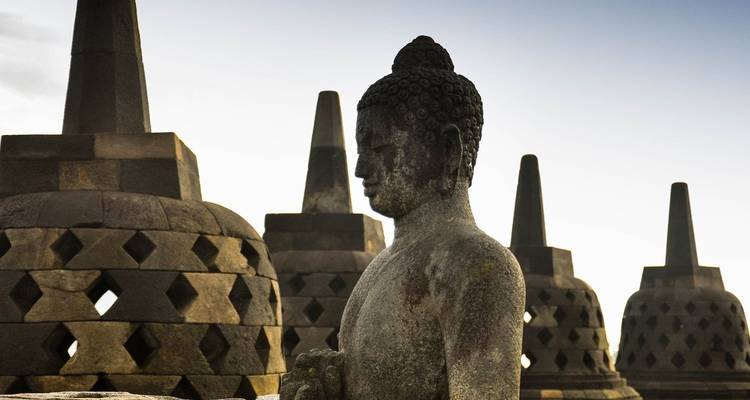 Small Group Roundtrip & Bathing - Indonesia (incl. flight) - Bavaria Fernreisen 3