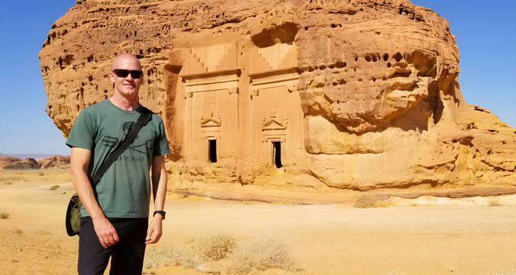 Saudi Arabia 16 day Group Tour - Madventure 4