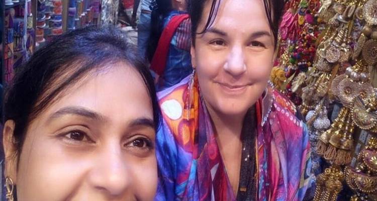 Medio día: circuito privado personalizado de Compras por Delhi con Consultora Femenina - India Arrivals Tours 7