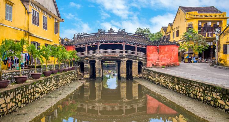 Lo último en Vietnam: grandes ciudades, playas y las mejores vistas - G Adventures 4