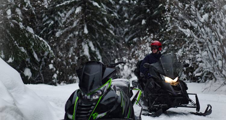 Aventura de invierno en Yellowstone y Grand Teton - Southwest Adventure Tours 6