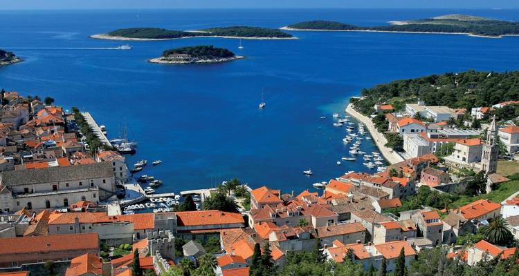 Crucero de ida y vuelta Trogir - Zadar - Trogir, MS Equator - Kompas 2