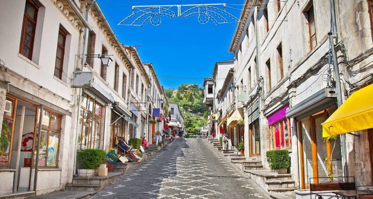Tour de l'Albanie du Sud et de l'UNESCO en 4 jours - Un voyage épique en Toskérie - Go as Local  7