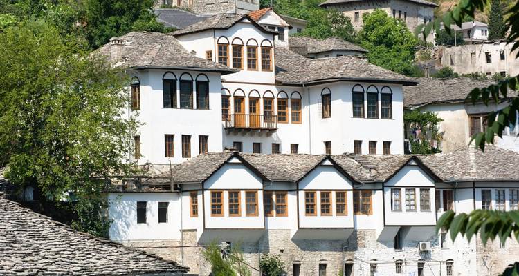 Tour de l'Albanie du Sud et de l'UNESCO en 4 jours - Un voyage épique en Toskérie - Go as Local  8