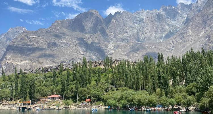 Circuit complet de 5 jours à Skardu par avion - Exploria 8