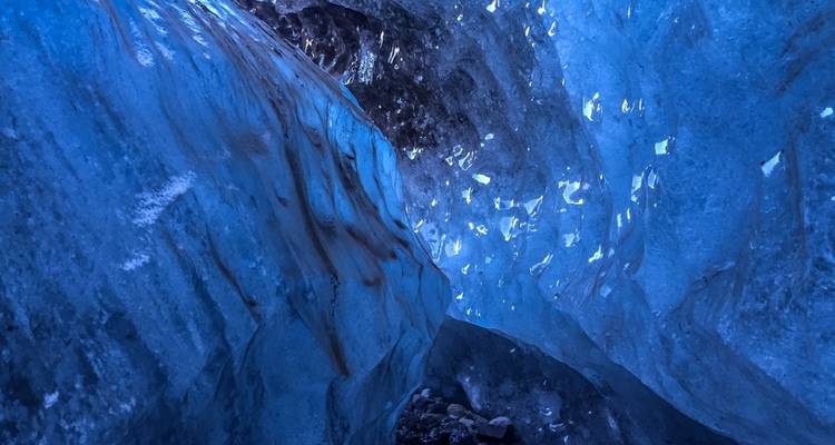 5 Day - Northern Lights, Golden Circle, South Coast, Jökulsárlón & Ice Cave - Arctic Adventures 10