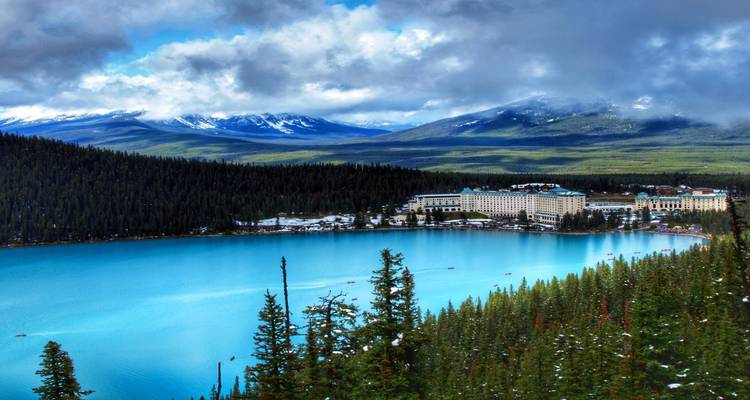 5-Day Rockies Tour: Banff, Yoho, Columbia Icefield & Waterton National Parks Adventure - Calgary Tours 6