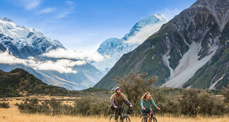 9 Day 'Kaka' South Island Select Tour - Stray Travel 4