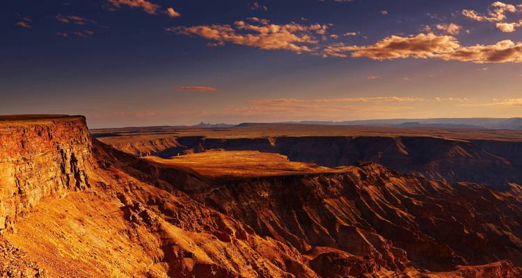Table Mountain to Victoria Falls - 20 days - On The Go Tours 9