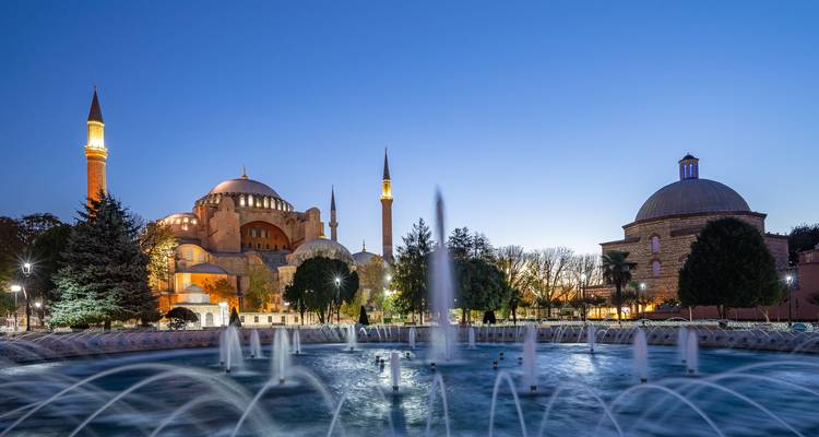 Lo mejor de Estambul y Capadocia con circuito en globo aerostático - City of Sultans 7