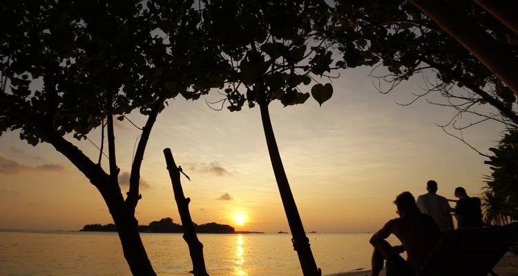 HOT SALE !!! Forfait de voyage aux Maldives - Île de Rasdhoo ! - BeachLife Tours 1