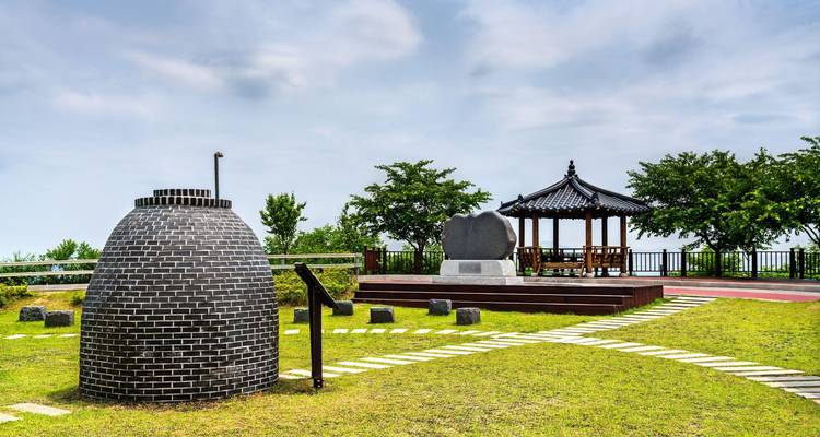 Exploring South Korea - Encounters Travel 6