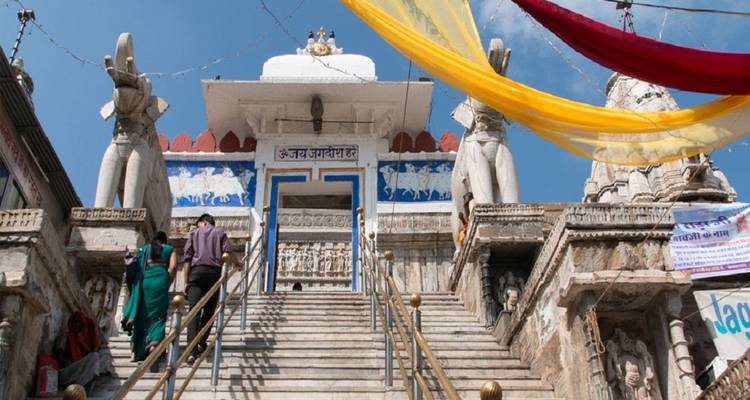 Rajasthan - Udaipur, Jodhpur & Jaisalmer (A Budget Friendly Tour) - MTA Destination Management Company 4