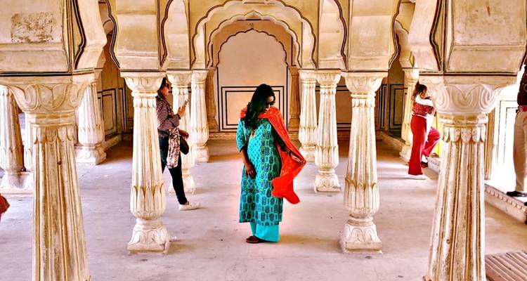 2 Days Delhi and Agra Tour with Taj Mahal Sunrise Visit - Sejwal Holidays 7