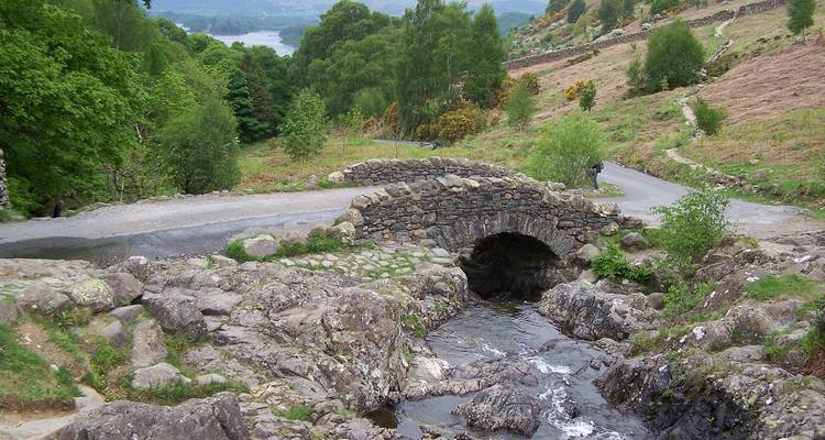 Hiking in the Lake District - Intrepid Travel 2