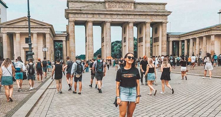 London to Vienna Trail (Winter, Start Amsterdam, Classic) - Contiki 2