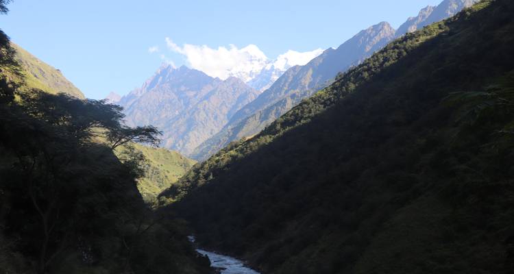 Trek dans la vallée de Bhimtang avec vue sur le Manaslu - Nepalgram Adventure 3