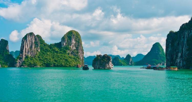 Hanoi & Halong Bay - 5 days - On The Go Tours 2