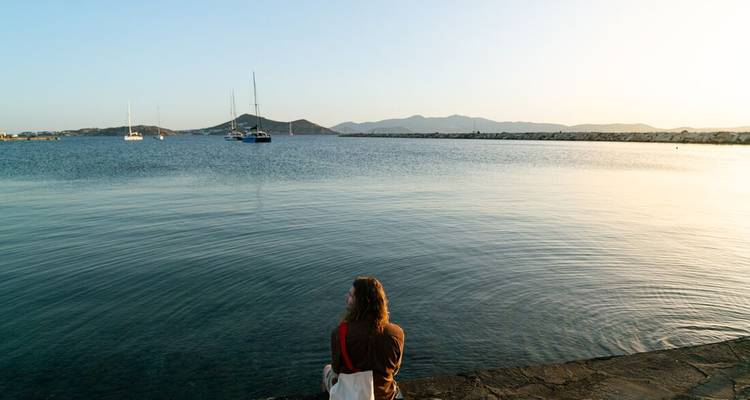 Naviguez en Grèce : De Mykonos à Santorin - Intrepid Travel 7