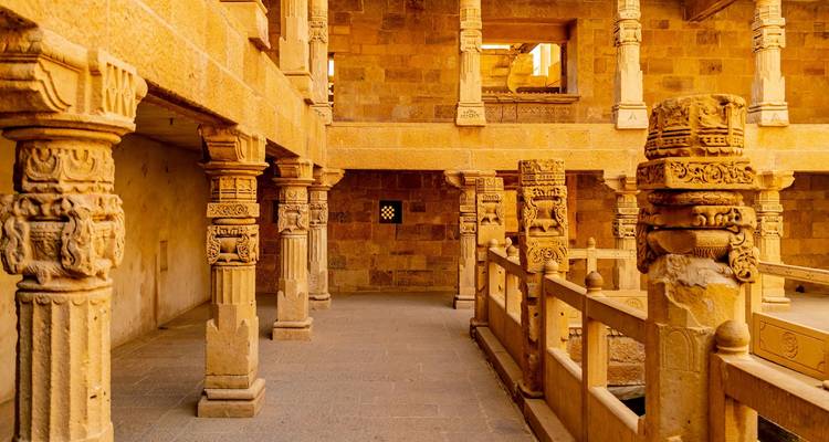 Northern India with Taj Mahal - Holidays At 7