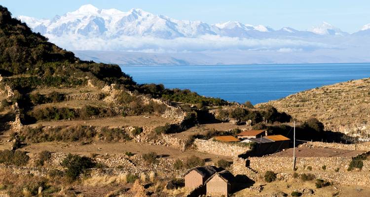 LES PLAINES D'UYUNI ET L'ÎLE DU SOLEIL. LE VOYAGE COMMENCE À PUNO : BUDGET 4 JOURS - Peru Trek 4 Good 2
