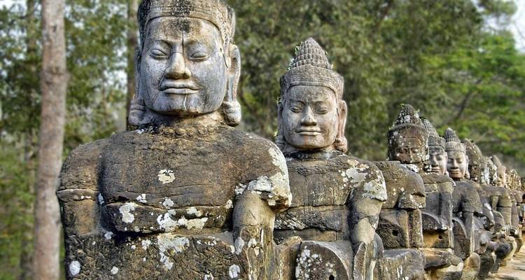 Private tour Cambodia and Vietnam in 12 Days - Vietnam Allure Travel 3