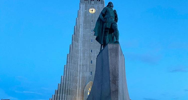 Blue lagoon y Reykjavík Sightseeing - billete confort a BL incluido - circuito privado de un Día - Travelling Iceland 7