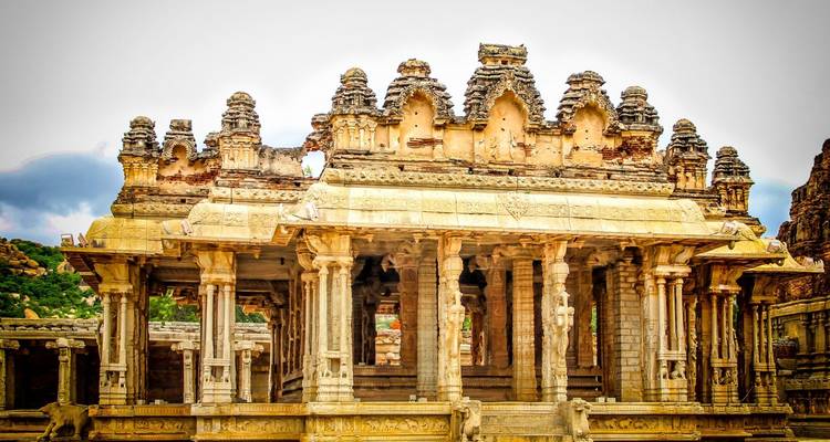 Viaje privado de 4 días a Hampi, Patrimonio de la UNESCO, desde Chennai con vuelos - Adreva Trotter Pvt Ltd 4