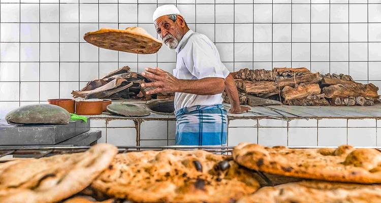 Tailor-Made Saudi Arabia Family Tour, Daily Departure & Private Guide - Agate Travel 3