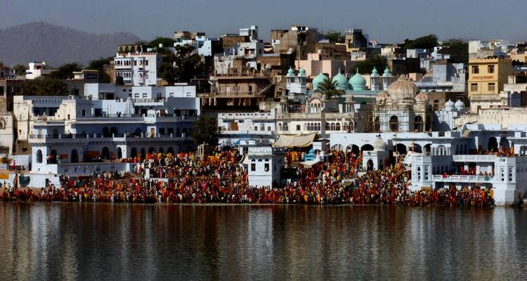 From Jaipur: Brahma Temple and Pushkar Lake Private Day Tour - Travel Creators Of India 2