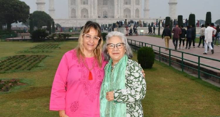 Excursión al Amanecer del Taj Mahal con Elefante Wildlife SOS desde Delhi - Travel Creators Of India 5