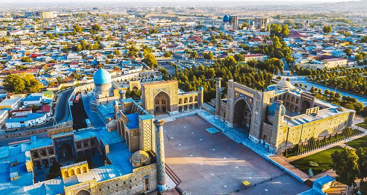 Viaje familiar privado a medida a Uzbekistán, con salida diaria - Agate Travel 2