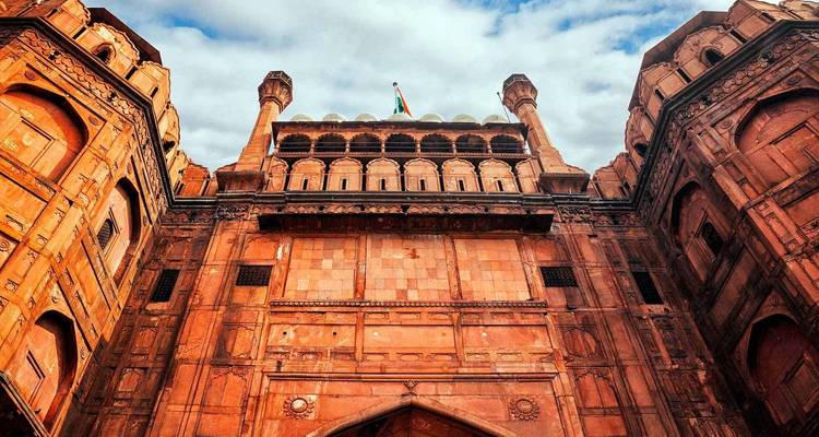 Excursión Privada de un Día a los Templos y Lugares Espirituales de la Vieja Delhi - Travel Creators Of India 6