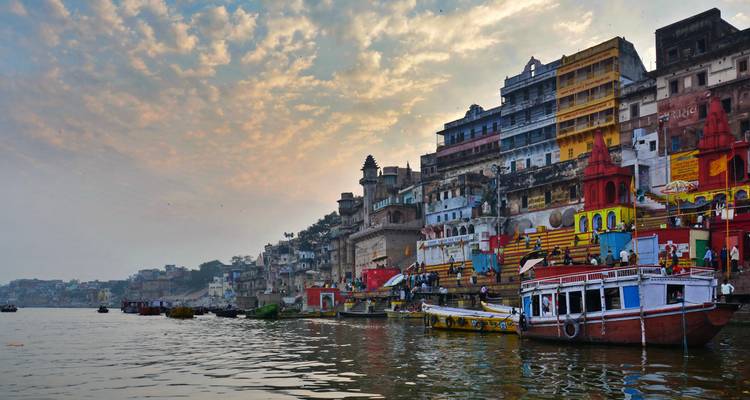 3 jours Varanasi Exclusive Spiritual Tour avec hôtel 4* - Memorable India Journeys 3