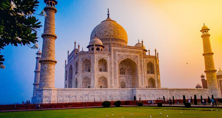 3 Days Solo Traveller - Taj Mahal and Fatehpur Sikri City Tour from Delhi with 4 Star Hotel - Memorable India Journeys 6