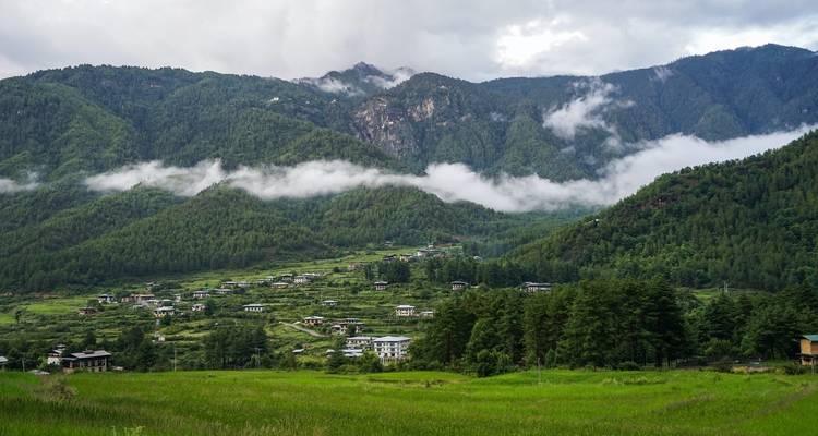 9 Days Authentic Bhutan Tour By Local Guides - Bhutan Acorn Tours & Travel 7