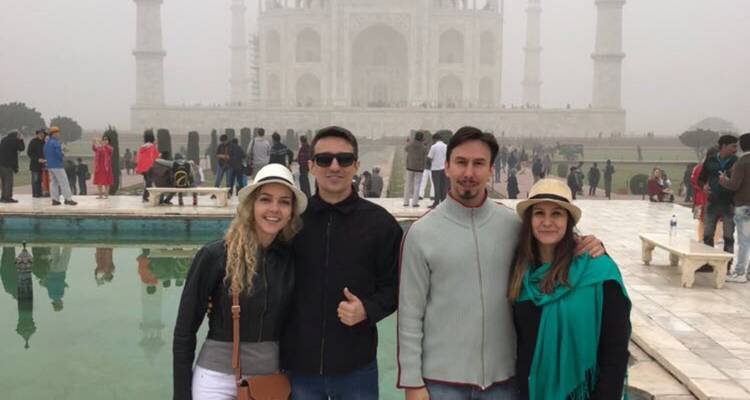 Depuis Bangalore : Visite privée du Taj Mahal avec nuitée, vol et hôtels - Travel Creators Of India 2